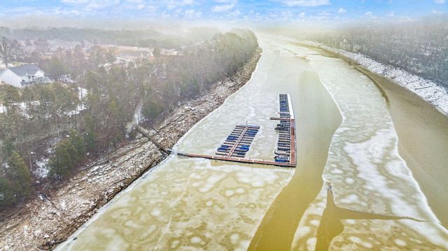 155 W Canterbury, Bronston, KY 42518