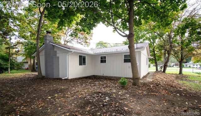 58085 DULWICH, Washington Township, MI 48094