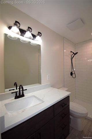 58085 DULWICH, Washington Township, MI 48094