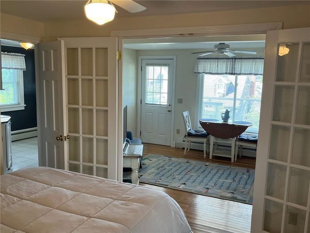 249 Tuckerman Avenue 5, Middletown, RI 02842