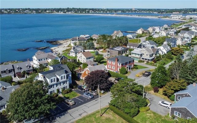 249 Tuckerman Avenue 5, Middletown, RI 02842