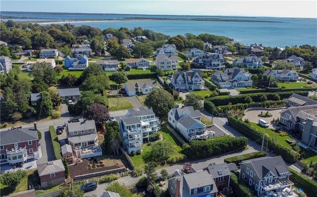 249 Tuckerman Avenue 5, Middletown, RI 02842