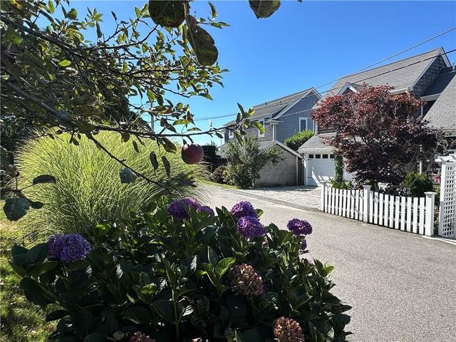 249 Tuckerman Avenue 5, Middletown, RI 02842