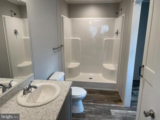 49 JUMP PL, Kearneysville, WV 25430