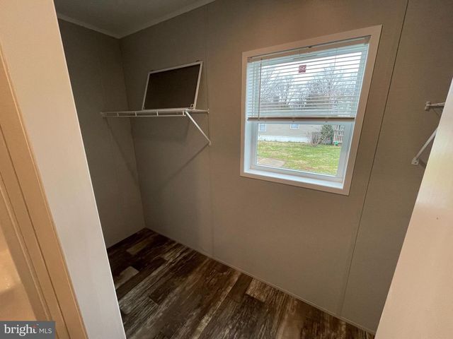 49 JUMP PL, Kearneysville, WV 25430