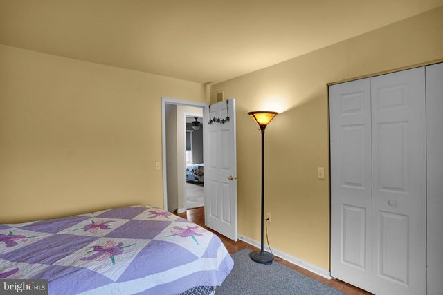 313 ACORN CIR, Lebanon, PA 17042