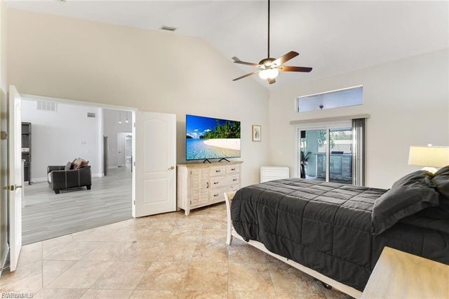 2013 Everest PKWY, Cape Coral, FL 33904