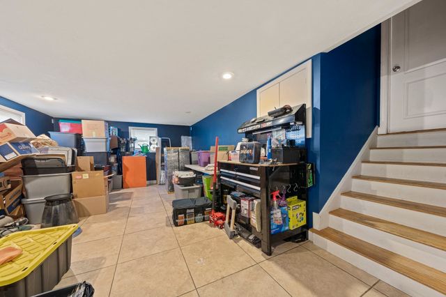 247 Howard St, Brockton, MA 02302