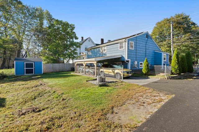 247 Howard St, Brockton, MA 02302