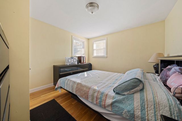 247 Howard St, Brockton, MA 02302