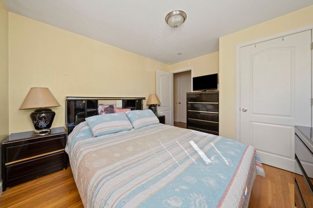 247 Howard St, Brockton, MA 02302