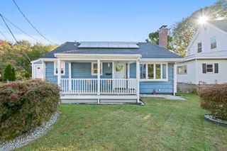 247 Howard St, Brockton, MA 02302