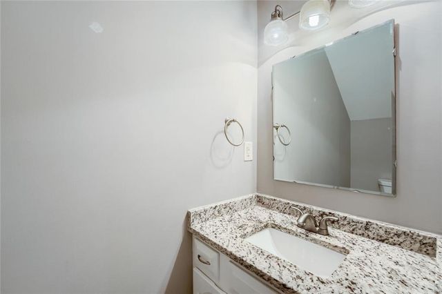 594 Harcourt Place SE, Marietta, GA 30067