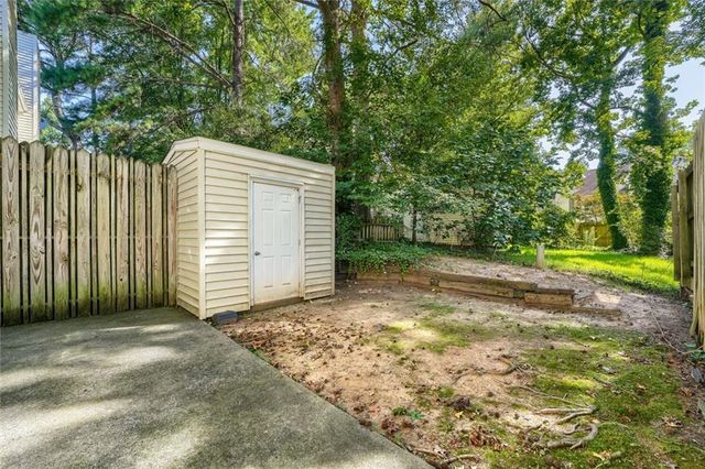 594 Harcourt Place SE, Marietta, GA 30067