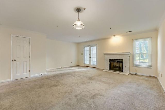 594 Harcourt Place SE, Marietta, GA 30067