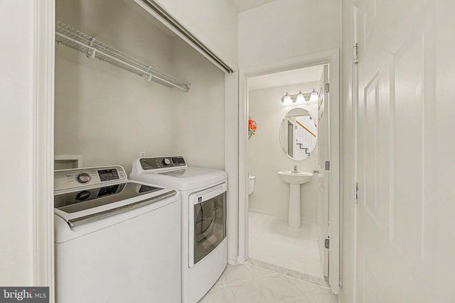 606 LONDON COURT II, Egg Harbor Twp, NJ 08234