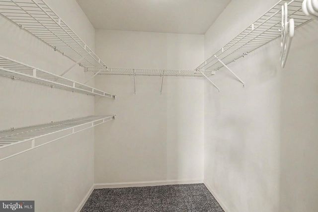 606 LONDON COURT II, Egg Harbor Twp, NJ 08234