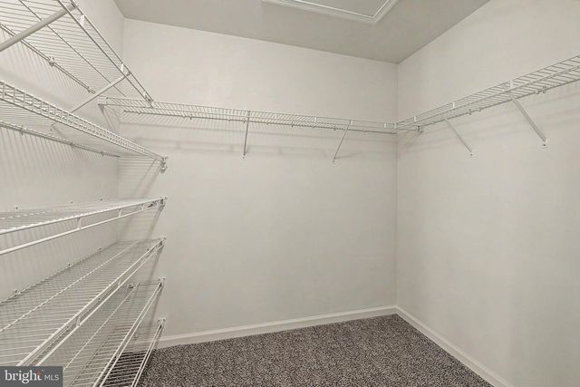 606 LONDON COURT II, Egg Harbor Twp, NJ 08234