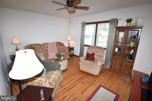 1304 GRIFFITH AVE, Burlington Township, NJ 08016