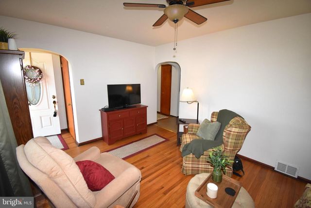 1304 GRIFFITH AVE, Burlington Township, NJ 08016