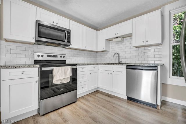 695 N Saint Clair Street, Painesville, OH 44077