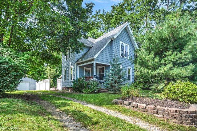 695 N Saint Clair Street, Painesville, OH 44077