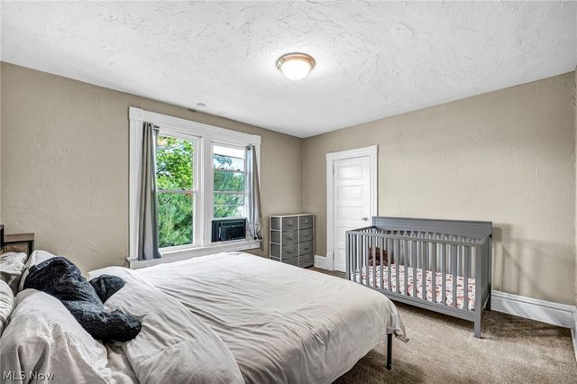 695 N Saint Clair Street, Painesville, OH 44077