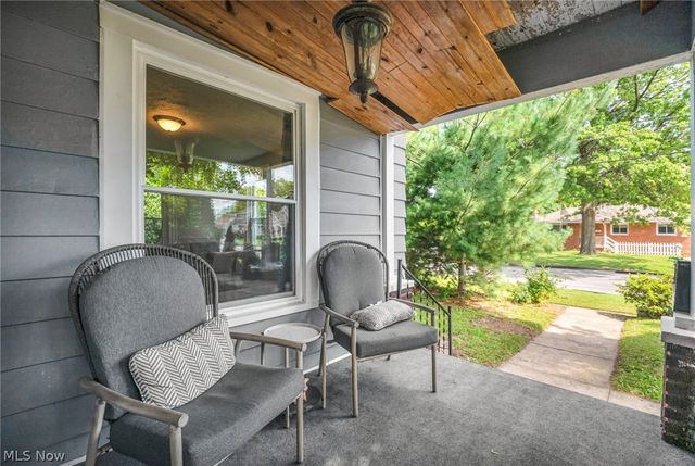 695 N Saint Clair Street, Painesville, OH 44077