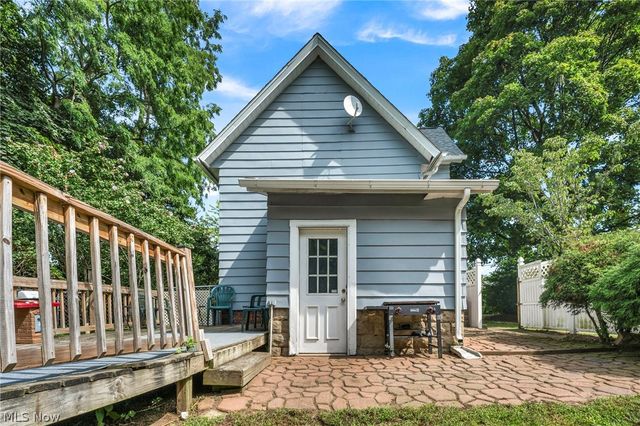 695 N Saint Clair Street, Painesville, OH 44077