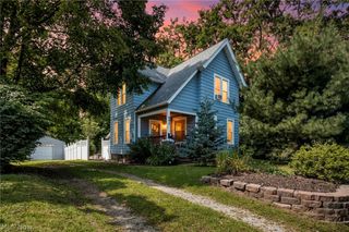 695 N Saint Clair Street, Painesville, OH 44077