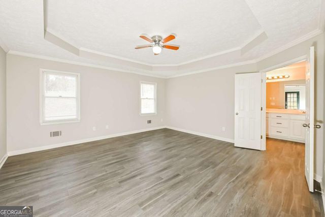 902 Hickory Nut Lane, Lawrenceville, GA 30043