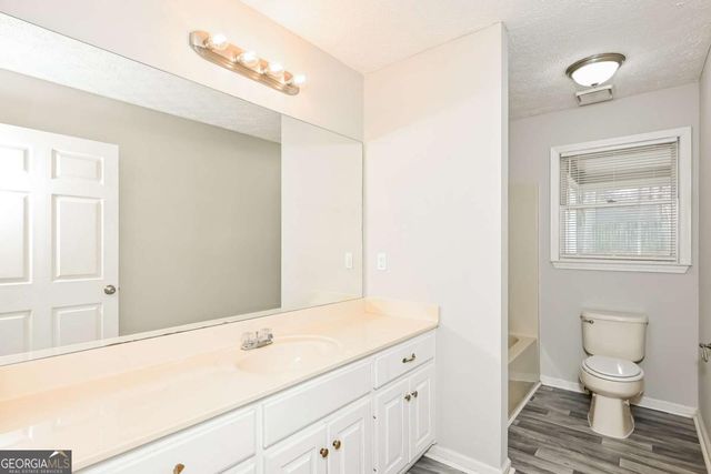 902 Hickory Nut Lane, Lawrenceville, GA 30043