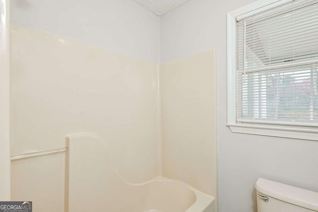 902 Hickory Nut Lane, Lawrenceville, GA 30043