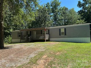327 Bear Creek Road, Blacksburg, SC 29702