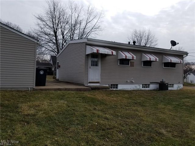 2912 Clearfield Avenue, Akron, OH 44314