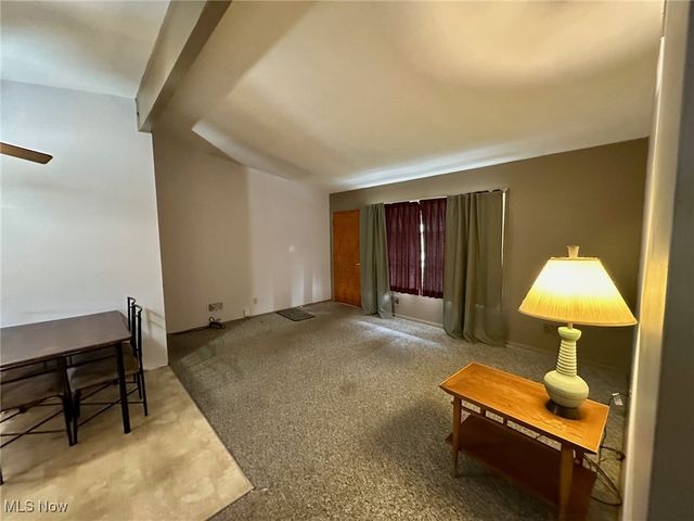 2912 Clearfield Avenue, Akron, OH 44314