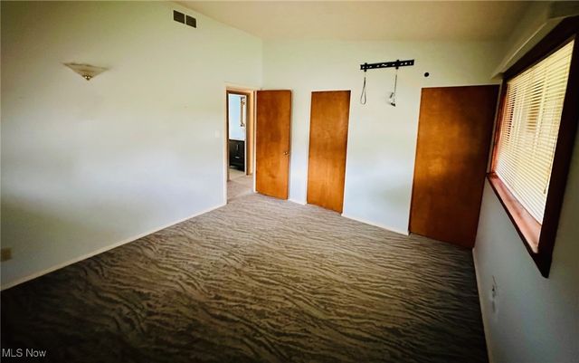 2912 Clearfield Avenue, Akron, OH 44314