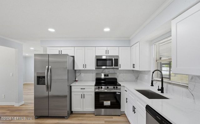 3608 FORTUNA Drive, Orange Park, FL 32065
