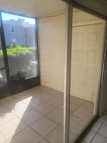 804 SKY LAKE CIRCLE B, Orlando, FL 32809