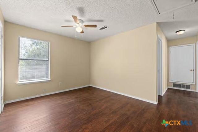 906 Tanner Road, Copperas Cove, TX 76522