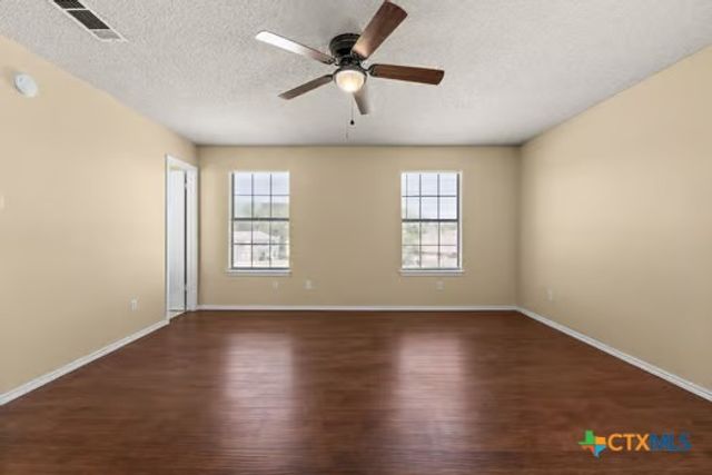 906 Tanner Road, Copperas Cove, TX 76522