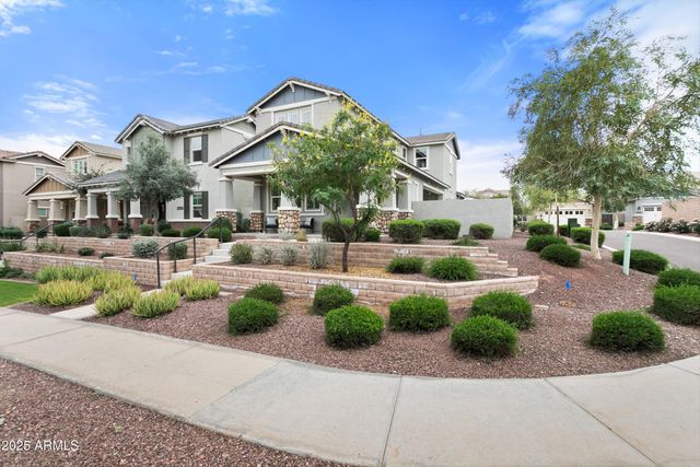 21055 W ELM WAY Court, Buckeye, AZ 85396