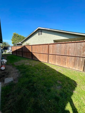 9654 Timothy Court, Delhi, CA 95315