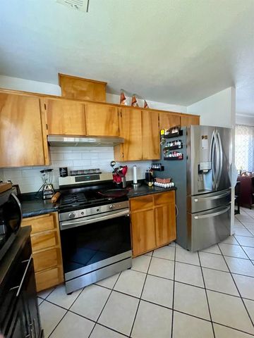 9654 Timothy Court, Delhi, CA 95315