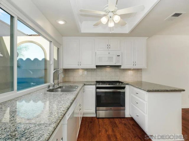 4708 Galicia Way, Oceanside, CA 92056