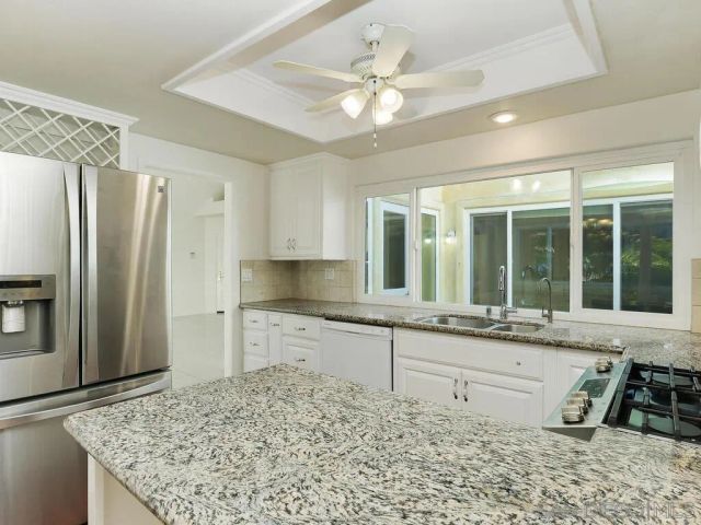 4708 Galicia Way, Oceanside, CA 92056