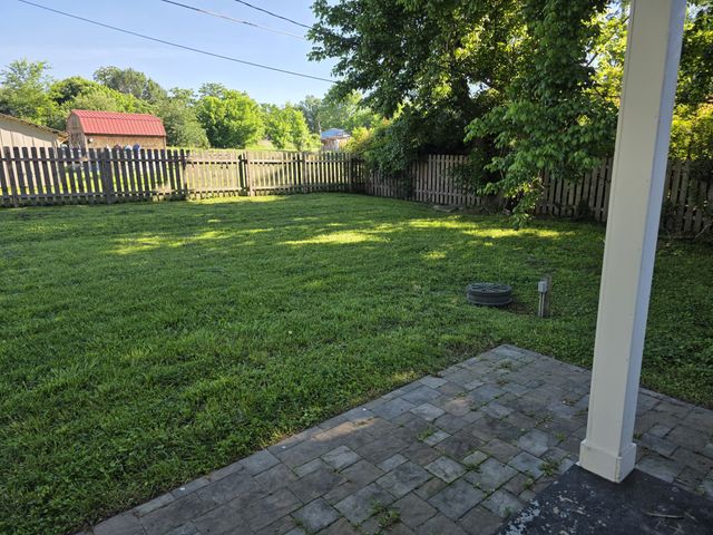 8988 Lyles Rd, Lyles, TN 37098