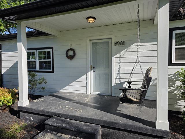 8988 Lyles Rd, Lyles, TN 37098