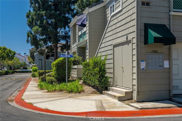 7402 Yellowtail Drive 201, Huntington Beach, CA 92648