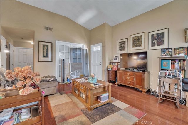 7402 Yellowtail Drive 201, Huntington Beach, CA 92648